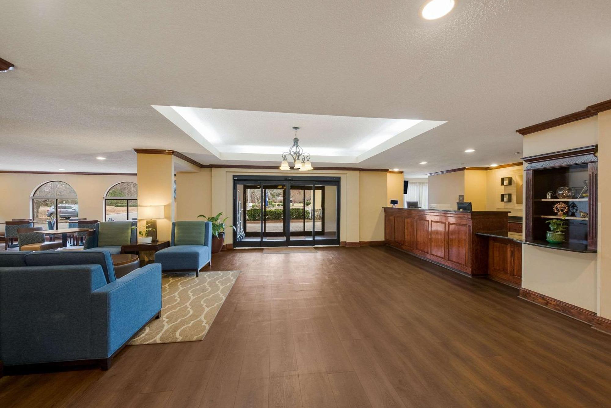 Comfort Inn Fayetteville I-95 Eksteriør bilde