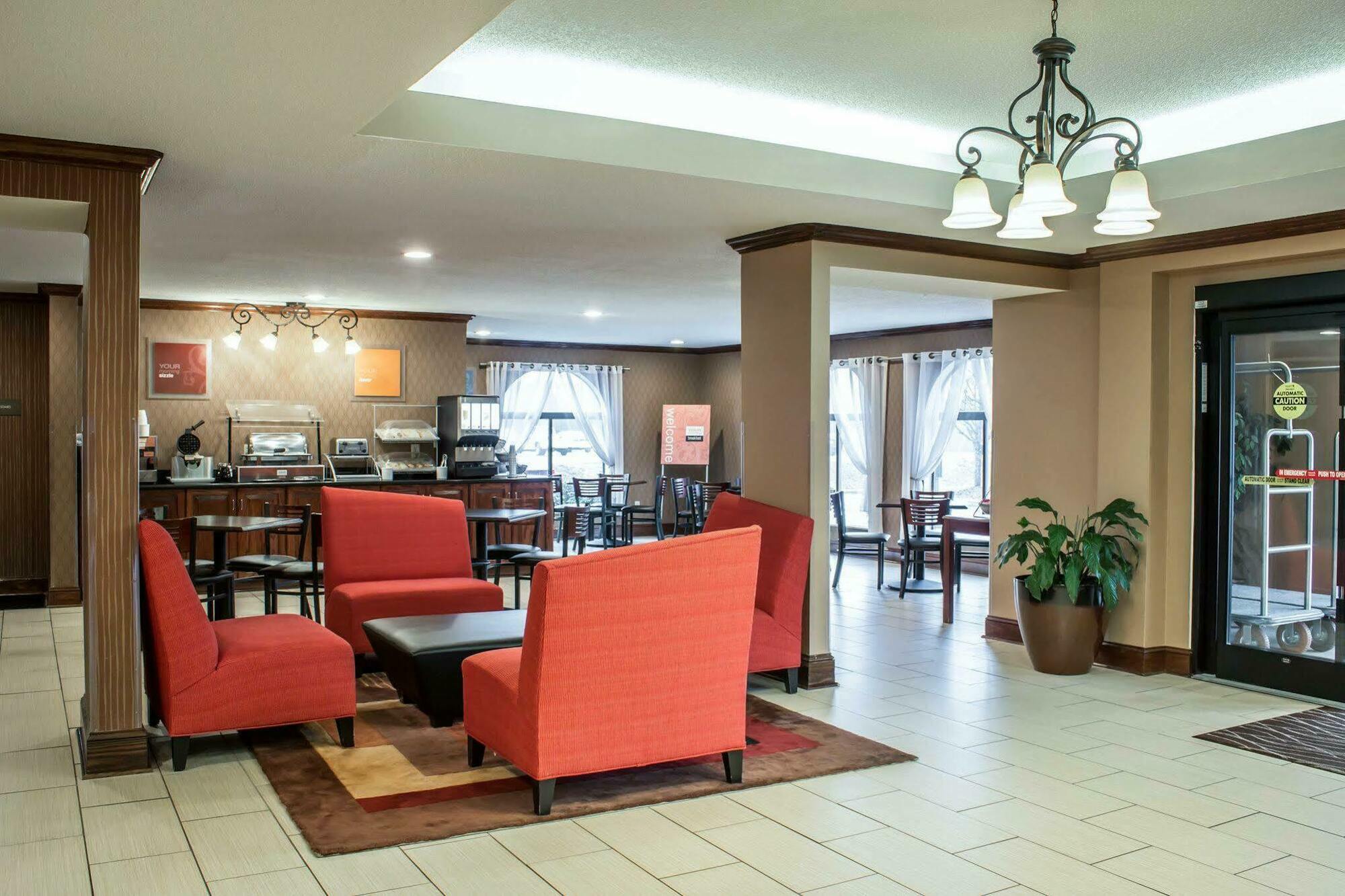 Comfort Inn Fayetteville I-95 Eksteriør bilde