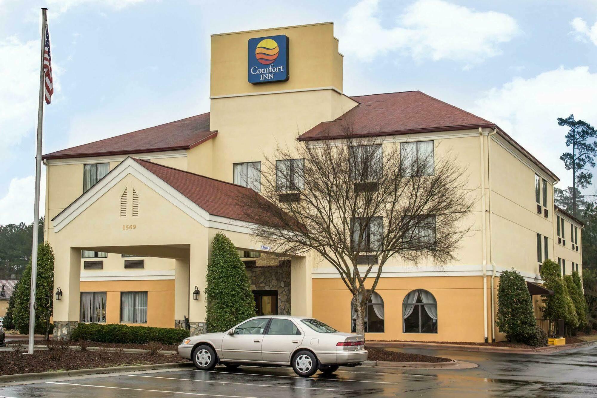 Comfort Inn Fayetteville I-95 Eksteriør bilde